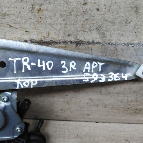 steklopodieemnik-elektriceskii-zadnii-pravyi-toyota-rav4-iv-xa40-art-111500-big-2