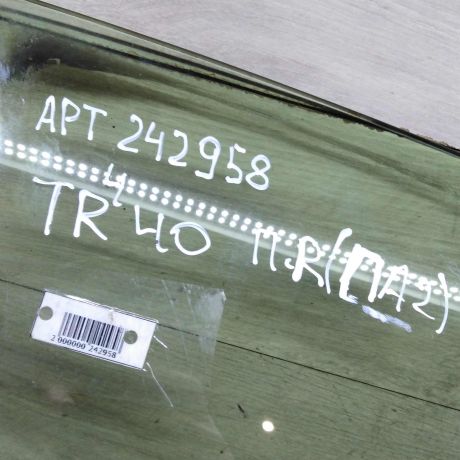 steklo-dveri-perednee-pravoe-toyota-rav4-iv-xa40-art-111526-big-1