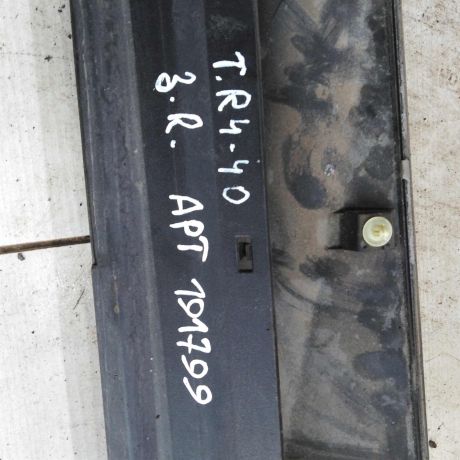 molding-dveri-zadnii-pravyi-niznii-toyota-rav4-iv-xa40-art-111531-big-1