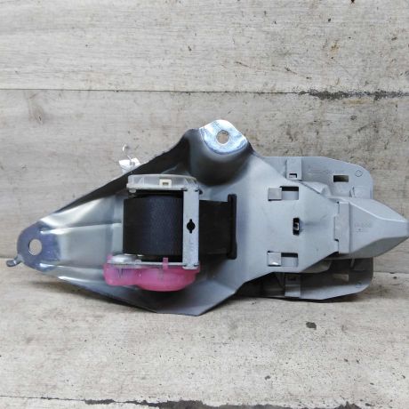 remen-bezopasnosti-zadnii-srednii-toyota-rav4-iv-xa40-art-111534-big-2