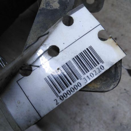 bryzgovik-zadnii-pravyi-toyota-rav4-iv-xa40-art-111537-big-5