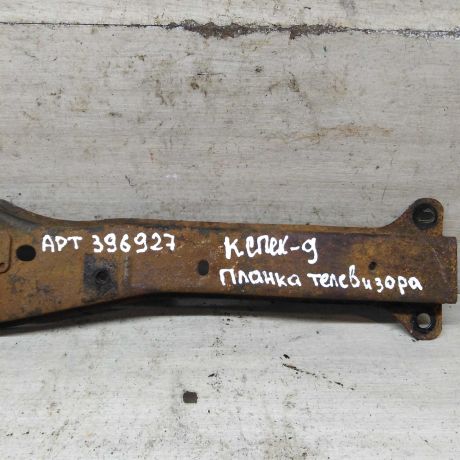 peredniaia-panel-televizor-sredniaia-cast-kia-spectra-ii-art-111608-big-1