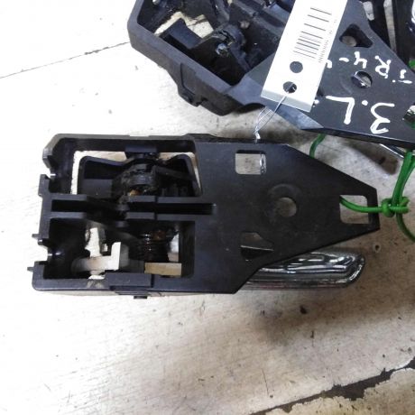 rucka-dveri-vnutrenniaia-toyota-rav4-iv-xa40-art-111662-big-2