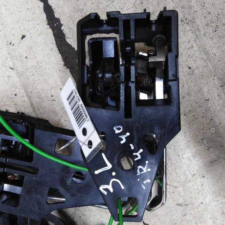 rucka-dveri-vnutrenniaia-toyota-rav4-iv-xa40-art-111662-big-8