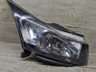 fara-peredniaia-pravaia-chevrolet-cruze-art-111817