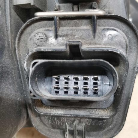 fara-peredniaia-levaia-volkswagen-golf-4-art-111821-big-7