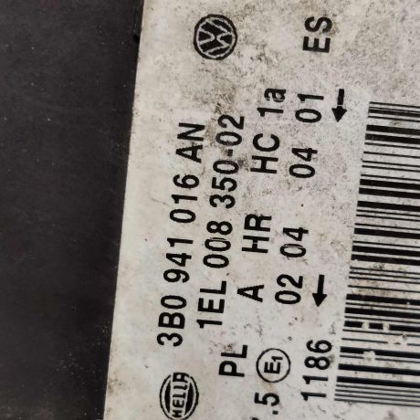 fara-peredniaia-pravaia-volkswagen-passat-b5-gp-art-111831-big-6