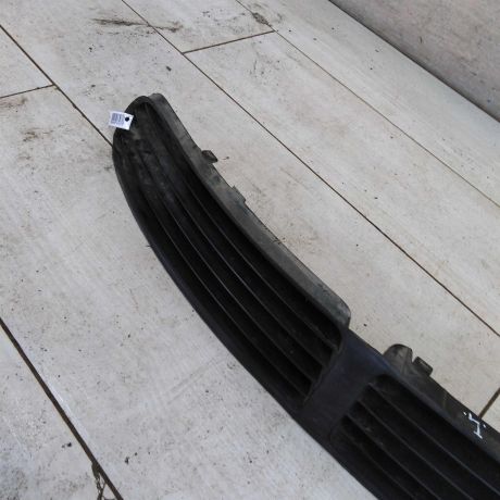 resetka-bampera-levaia-volkswagen-passat-b5-art-109406-big-1