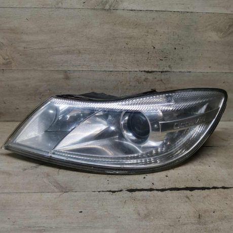 fara-peredniaia-levaia-skoda-octavia-a5-restailing-defekt-art-111984-big-0