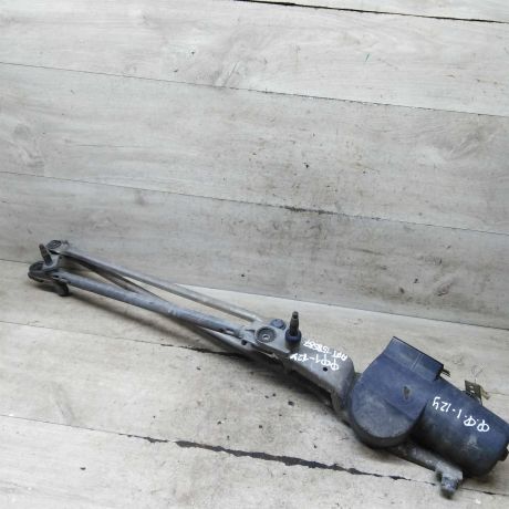 trapeciia-stekloocistitelia-ford-focus-1-art-112035-big-0