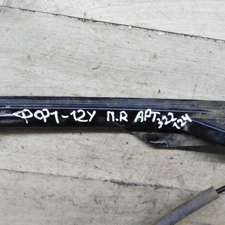 steklopodieemnik-elektriceskix-perednii-pravyi-ford-focus-1-art-112085-big-1