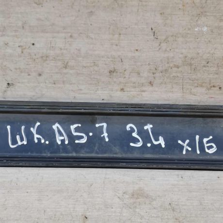 molding-dveri-zadnii-levyi-srednii-skoda-octavia-a5-art-112166-big-1