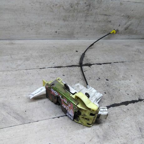 zamok-dveri-perednii-pravyi-ford-focus-1-art-112222-big-0