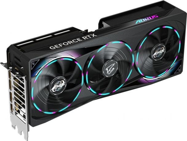 videokarta-gigabyte-gv-n5070aorus-m-12gd-10-big-5
