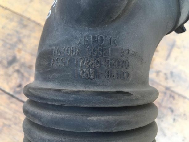 gofra-vozduxovoda-25i-2ar-toyota-camry-v50-art-36473-big-2