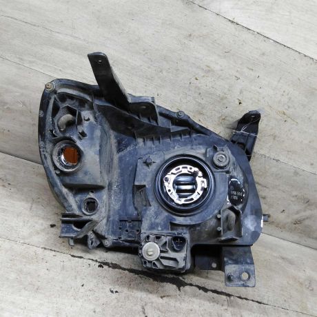 fara-peredniaia-levaia-mazda-bt-50-i-art-112589-big-2