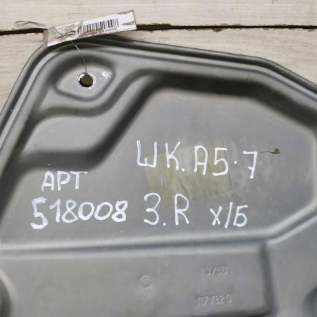steklopodieemnik-elektriceskii-zadnii-pravyi-skoda-octavia-a5-art-112599-big-2