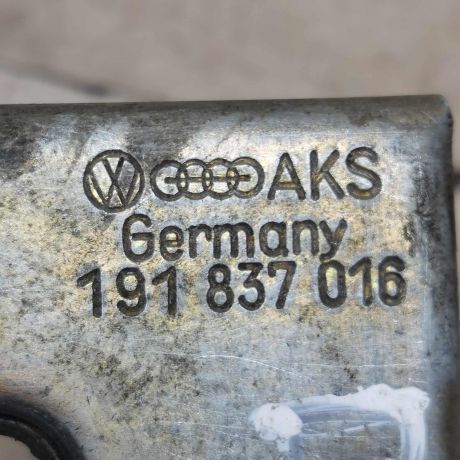 zamok-dveri-perednii-pravyi-volkswagen-jetta-2-volkswagen-golf-2-art-112701-big-3