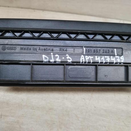 ramka-magnitoly-volkswagen-jetta-2-volkswagen-golf-2-art-112764-big-1
