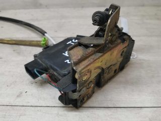 zamok-dveri-zadnii-levyi-audi-a6-c5-art-112795