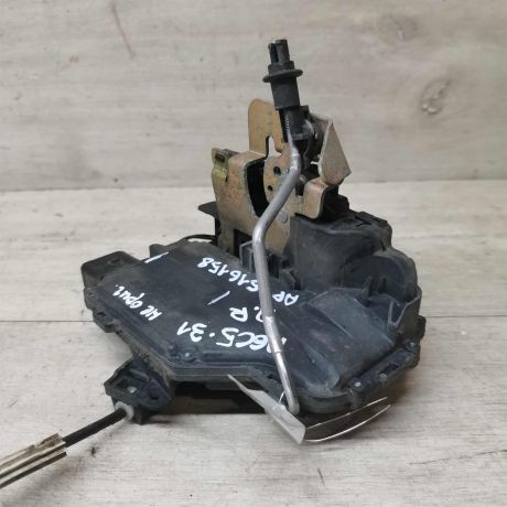 zamok-dveri-perednii-pravyi-audi-a6-c5-art-112931-big-2