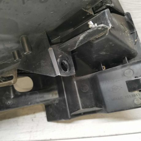 fara-peredniaia-pravaia-renault-scenic-2-restailing-art-113199-big-2