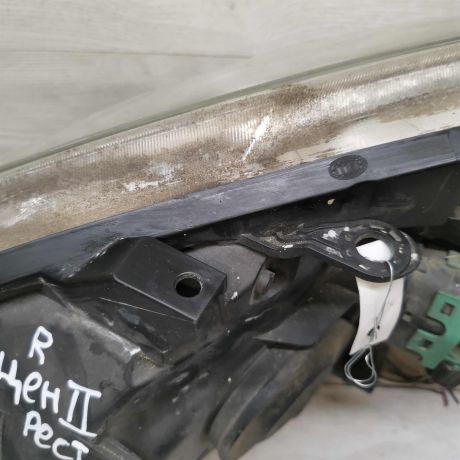 fara-peredniaia-pravaia-renault-scenic-2-restailing-art-113199-big-5