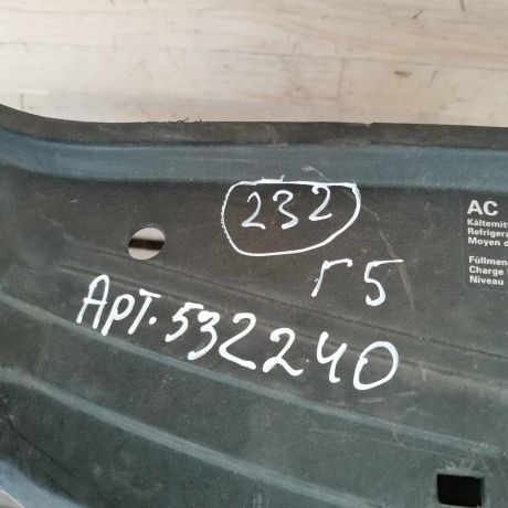 peredniaia-panel-televizor-volkswagen-jetta-5-volkswagen-golf-5-art-113203-big-4