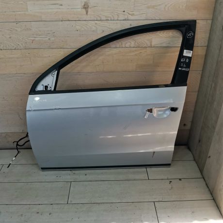 dver-peredniaia-levaia-volkswagen-passat-b7-art-113204-big-0