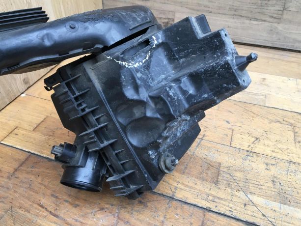 korpus-vozdusnogo-filtra-defekt-ford-fusion-usa-se-ecoboost-art-39543-big-2