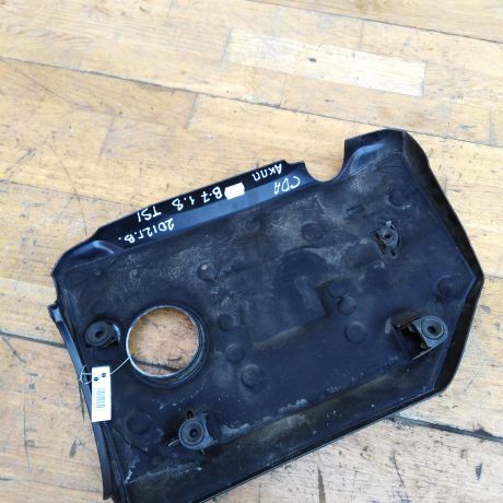 dekorativnaia-kryska-dvigatelia-nakladka-volkswagen-passat-b7-18-tsi-cda-art-41197-big-1