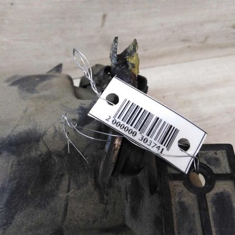 korpus-vozdusnogo-filtra-toyota-rav4-ii-xa20-defekt-kronsteina-art-42097-big-3