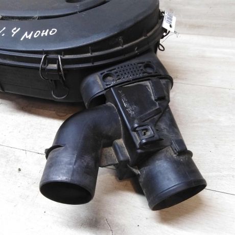 korpus-vozdusnogo-filtra-14i-renault-megane-1-do-rest-art-43221-big-1