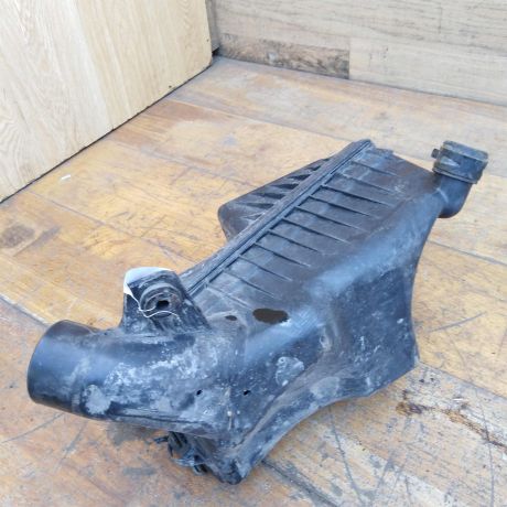 korpus-vozdusnogo-filtra-16i-s6-kia-spectra-defekt-art-48793-big-3