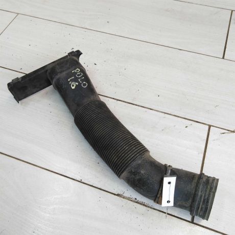 gofra-vozduxovoda-zabornik-volkswagen-polo-sedan-art-49680-big-1