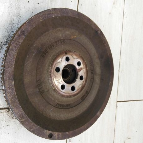 maxovik-16-mkpp-volkswagen-polo-sedan-art-49691-big-0