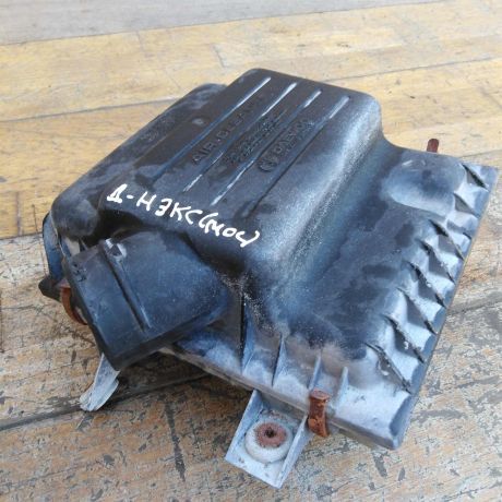 korpus-vozdusnogo-filtra-daewoo-nexia-15i-art-50948-big-0