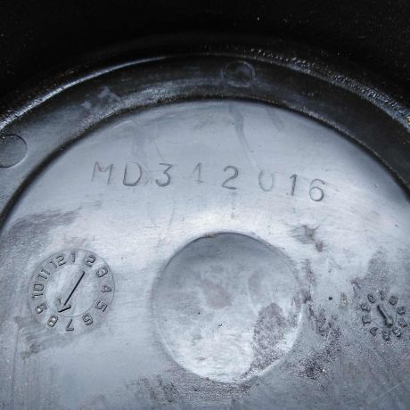 kryska-grm-verxniaia-mitsubishi-lancer-9-16i-4g18-art-57949-big-1