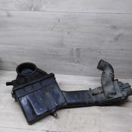 korpus-vozdusnogo-filtra-16-volkswagen-golf-2-art-58467-big-1