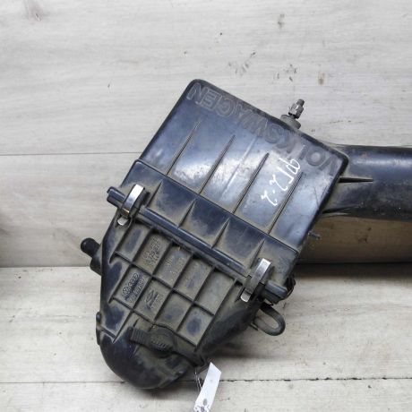 korpus-vozdusnogo-filtra-16-volkswagen-golf-2-art-58467-big-3