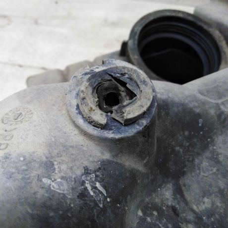 korpus-vozdusnogo-filtra-skoda-octavia-a5-rest-14-art-61738-big-1