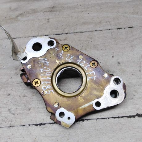 nasos-maslianyi-toyota-avensis-t250-18i-1zz-fe-art-63382-big-2