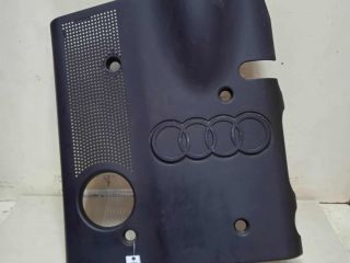 dekorativnaia-kryska-dvigatelia-audi-a4-b5-16i-ana-art-63904