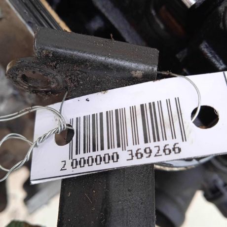 dvigatel-audi-a4-b5-16i-aha-art-63988-big-5