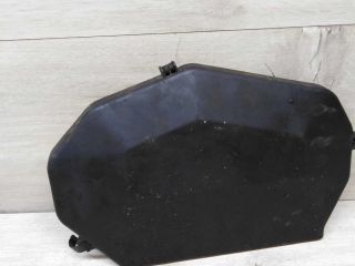 kryska-remnia-grm-verxniaia-audi-a6-c5-28i-ack-art-65244