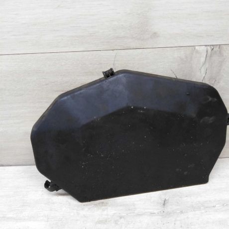 kryska-remnia-grm-verxniaia-audi-a6-c5-28i-ack-art-65244-big-0