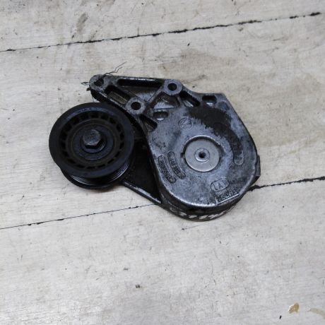 kronstein-rolika-natiazitelia-ruceikovogo-remnia-volkswagen-sharan-28i-aaa-art-65917-big-0