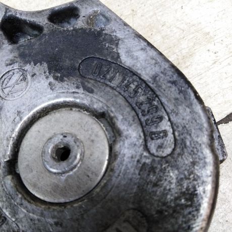 kronstein-rolika-natiazitelia-ruceikovogo-remnia-volkswagen-sharan-28i-aaa-art-65917-big-1