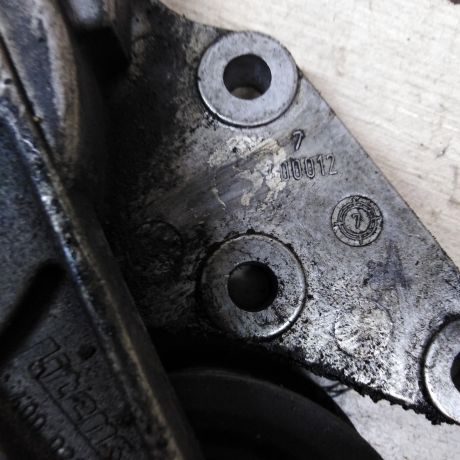 kronstein-rolika-natiazitelia-ruceikovogo-remnia-volkswagen-sharan-28i-aaa-art-65917-big-2