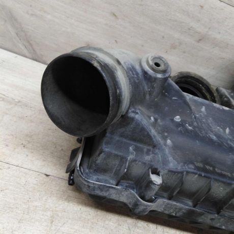 korpus-vozdusnogo-filtra-volkswagen-polo-v-sedan-art-71215-big-1